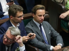 Bosak: To co wiemy o programie SAFE napawa nas sceptycyzmem, że jest to racjonalny sposób zadłużania się