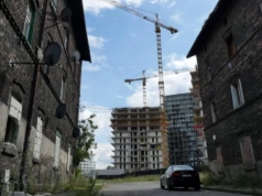 Katowice wystawiły na sprzedaż cześć "Pekinu". Chętnych nie było