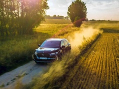 Ile kosztuje używany luksusowy DS 7 Crossback od pierwszego właściciela?