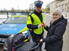 Policyjne serca na Walentynki. Piękna akcja w Wałczu