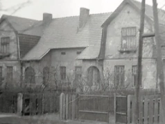 Oczywista Nieoczywistość – Standardy (stary domu na jaworznickich Chrustach)