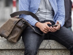 52,5 proc. Polaków ufa sondażom. Przeciwnego zdania jest 32,5 proc. Reszta nie ma zdania