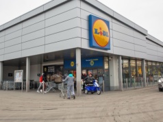 Lidl zmienia zasady gry na parkingach. Wielki brat zczyta numery i wystawi rachunek