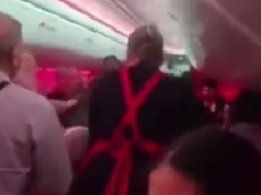 Pilot musiał lądować awaryjnie. Wszystko przez to, co działo się na pokładzie samolotu