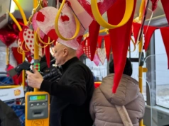 Ulicami Siedlec kursuje „Zakochany Autobus