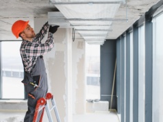 Rozbudowa parku handlowego w Chrzanowie blisko finiszu. Najnowsze wieści z placu budowy