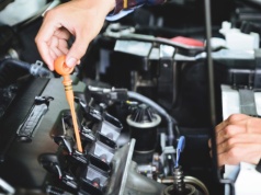 Najlepsze małe silniki benzynowe. 5 pewniaków od mechanika