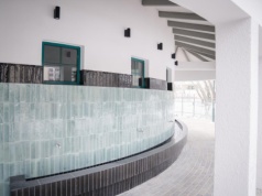 Studnia na Wolumenie po remoncie. Budynek gotowy, wody brak