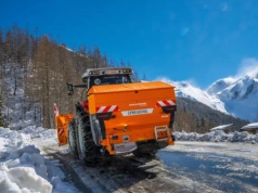 Rozsiewacze Amazone nie tylko do nawozów. Tak rolnicy mogą zarabiać zimą