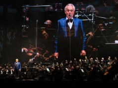 Krytycy muzyczni go nie znoszą, publiczność wielbi. Skąd bierze się fenomen Andrei Bocellego?