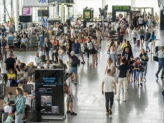 44 tys. pasażerów z Maślic i 30 tys. z Leśnicy. Które osiedla latają najczęściej z Wrocławia?