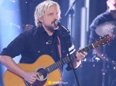 "Weź nie pytaj, weź...". No właśnie, co? Jak dobrze znasz piosenki o miłości?