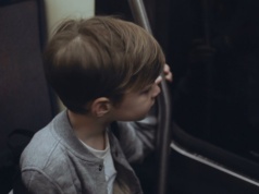 MEN testuje wsparcie rówieśnicze w szkołach. Projekt ma chronić młodzież przed kryzysem