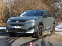 Nowy Citroen C5 Aircross to kropka nad "i". Ma miękką hybrydę, "skrzydła" z tyłu i dobrą cenę