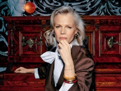 „Oddycham, odkąd moi rodzice umarli. Mit o świętej rodzinie, której się nie wybiera, społecznie robi nam potworną krzywdę”. Butowtt o traumie z dzieciństwa