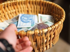 Dziś zbiórka w kościołach w całej Polsce. Do kogo trafią pieniądze?