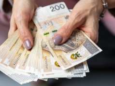 Szansa na większy zwrot podatku w 2026 roku. Rodziny nie mogą zapomnieć, tu leżą największe pieniądze