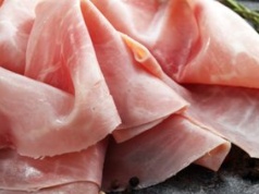 Nie ma szybszego sposobu. Tak sprawdzisz, czy wędlina ma w sobie za dużo wody