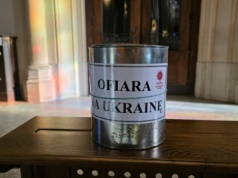 Zbiórki na pomoc Ukrainie. Dołączają kolejne kościoły w województwie łódzkim