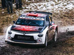 Lancia wraca na szuter. Ypsilon Rally2 HF Integrale rusza do walki w Foligno