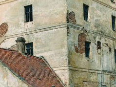 AI pokazuje dawny Zamek Ciepłowody