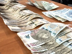 Ponad 2 miliony złotych strat i 13 zatrzymanych oszustów