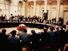 Czy Miller pił wódkę z Lechem Wałęsą?