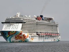 Rekordowo długi sezon wycieczkowców w Gdyni: 85 zawinięć i premierowe wizyty