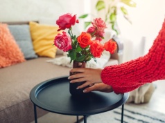 Kwiaty na walentynki będą stały w wazonie nawet 3 tygodnie. Wystarczy wsypać to do wody