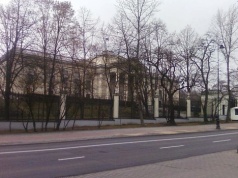 Zgromadzenie przed rosyjską ambasadą i możliwe utrudnienia w ruchu na Belwederskiej