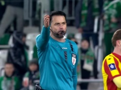 Sędziował w Ekstraklasie ze... smoczkiem. Arbiter i jego młodsza o 20 lat żona przekazali wspaniałe wieści