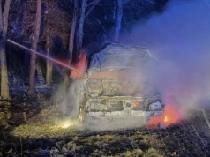 Pożar samochodu w powiecie mieleckim. Mogło dojść do samozapłonu
