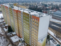 Przez cztery lata nikt nie zorientował się, że nie żyje. W mieszkaniu znaleziono zmumifikowane ciało. Pan Józef zostanie pochowany jako "NN"?