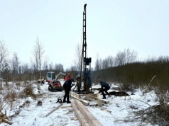 Nad Jeziorem Miejskim ruszyła budowa ścieżki edukacyjno-przyrodniczej. Ma być gotowa za rok
