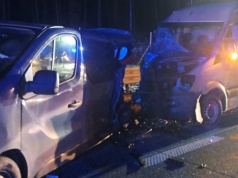 Poranny dramat na trasie S8. Zderzyły się trzy samochody, są zabici i ranni