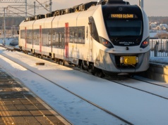 Trójmiasto sparaliżowane. Tory skute lodem, pociągi stoją