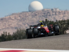 423 okrążenia SF-26 w Bahrajnie. Ferrari stawia na dane i niezawodność