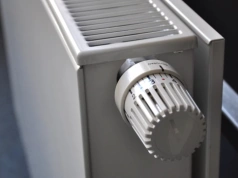 Marek Zieliński o solidnym sklepie z szerokim asortymentem wysokiej jakości kotłów, pomp ciepła oraz sprzętu elektrycznego i elektronicznego