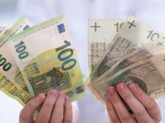Euro-złoty bliżej 4,20 zł. Frank szwajcarski pozostaje mocny