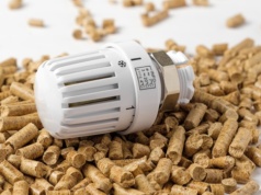 Pellet znika ze sklepów, ceny szybują. Czyja to wina?