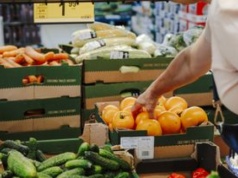 Nowe zasady sprzedaży warzyw i owoców. Grożą kary finansowe