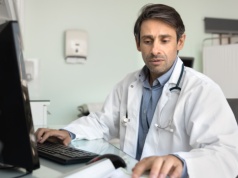 Do tych lekarzy już bez skierowania. Lista specjalistów się powiększyła