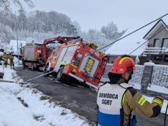 Wóz strażacki w rowie. Wezwano SGRT BIELSKO-BIAŁA