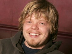 Co się działo za kulisami? Metamorfoza aktora skomplikowała pracę na planie