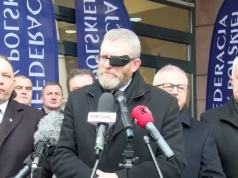 Prezydent Karol Nawrocki chce broni jądrowej dla Polski. Grzegorz Braun popiera