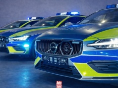 Radiowozy Volvo w polskiej policji. Nie mają ograniczników prędkości