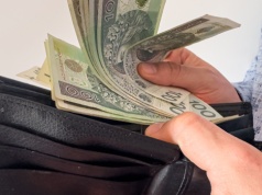 O tyle wzrosną emerytury od 1 marca 2026. Sprawdź, ile otrzymasz z ZUS