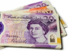 Kto musi zwrócić Child Benefit? Paradoks “Świadczenia na każde dziecko”