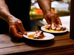 Hiszpania wita migrantów. „Zachód ich potrzebuje”, mówi premier