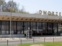 „Ten dom”. Gdańskie budynki schyłkowego modernizmu